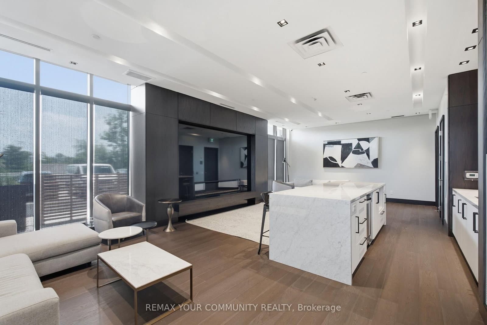1461 Lawrence Avenue, Unit 1504 thumbnail 37