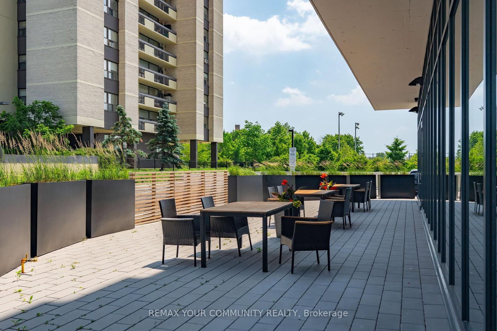 1461 Lawrence Avenue, Unit 1504 thumbnail 42