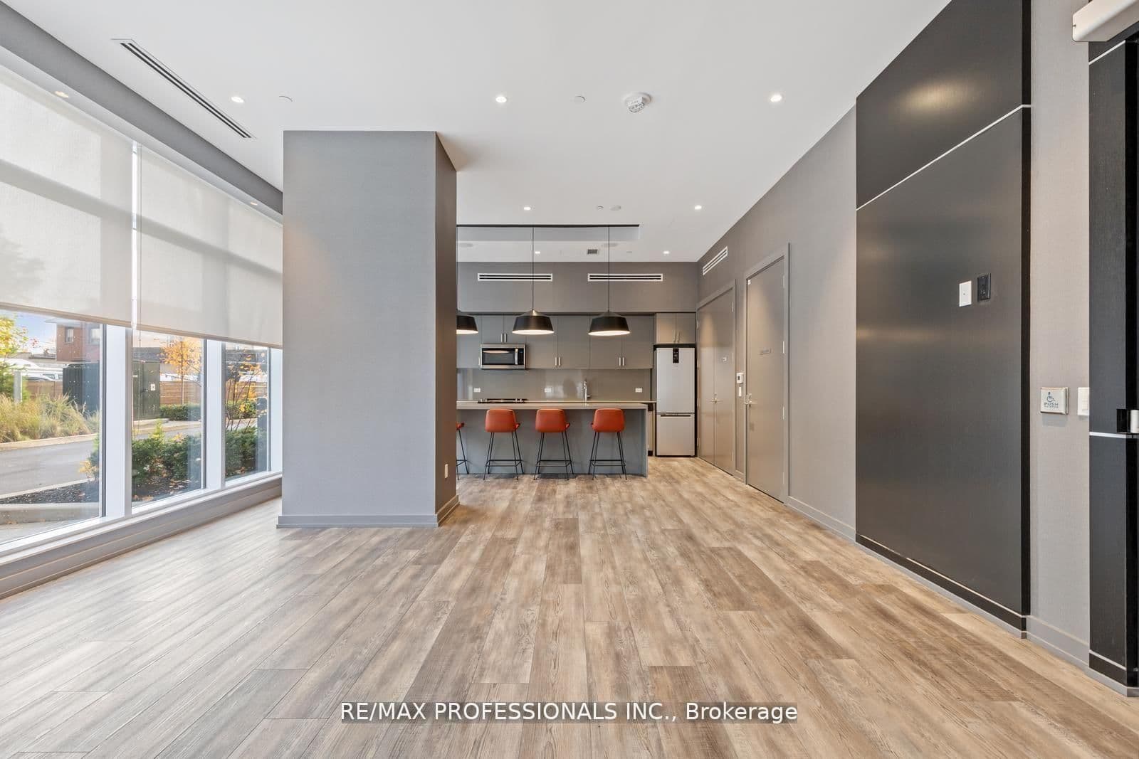 10 Wilby Crescent, Unit 1603 thumbnail 17