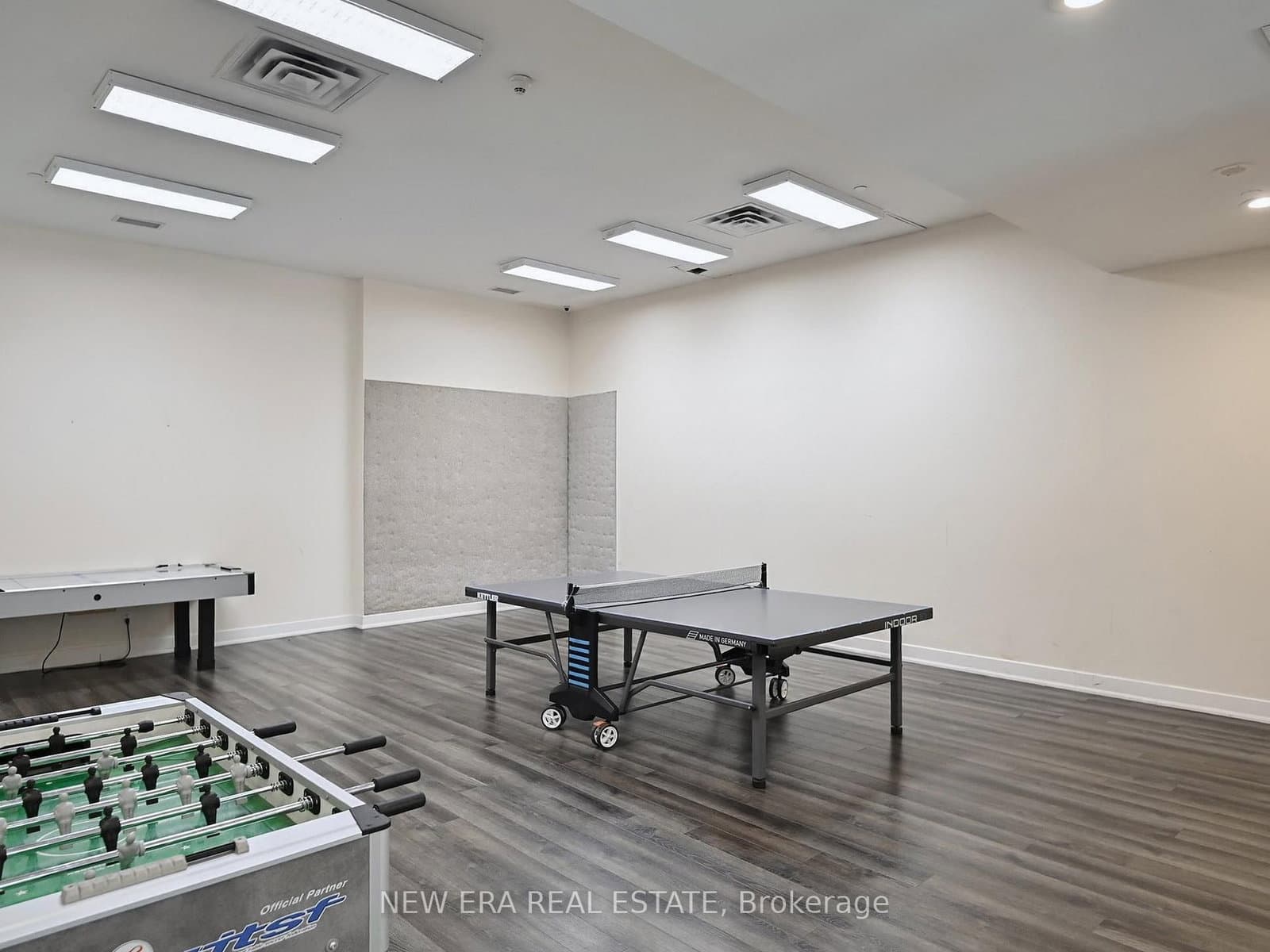 3888 Duke Of York Boulevard, Unit 923 thumbnail 30