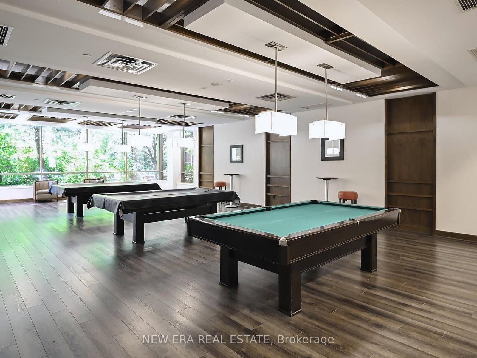 3888 Duke Of York Boulevard, Unit 923 thumbnail 33