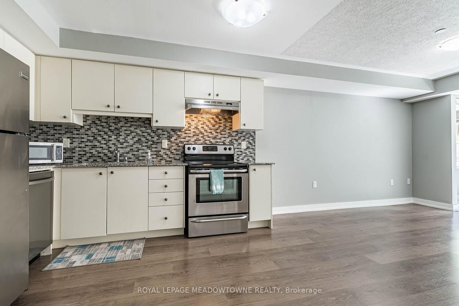 6 Drummond Street, Unit 311 thumbnail 18