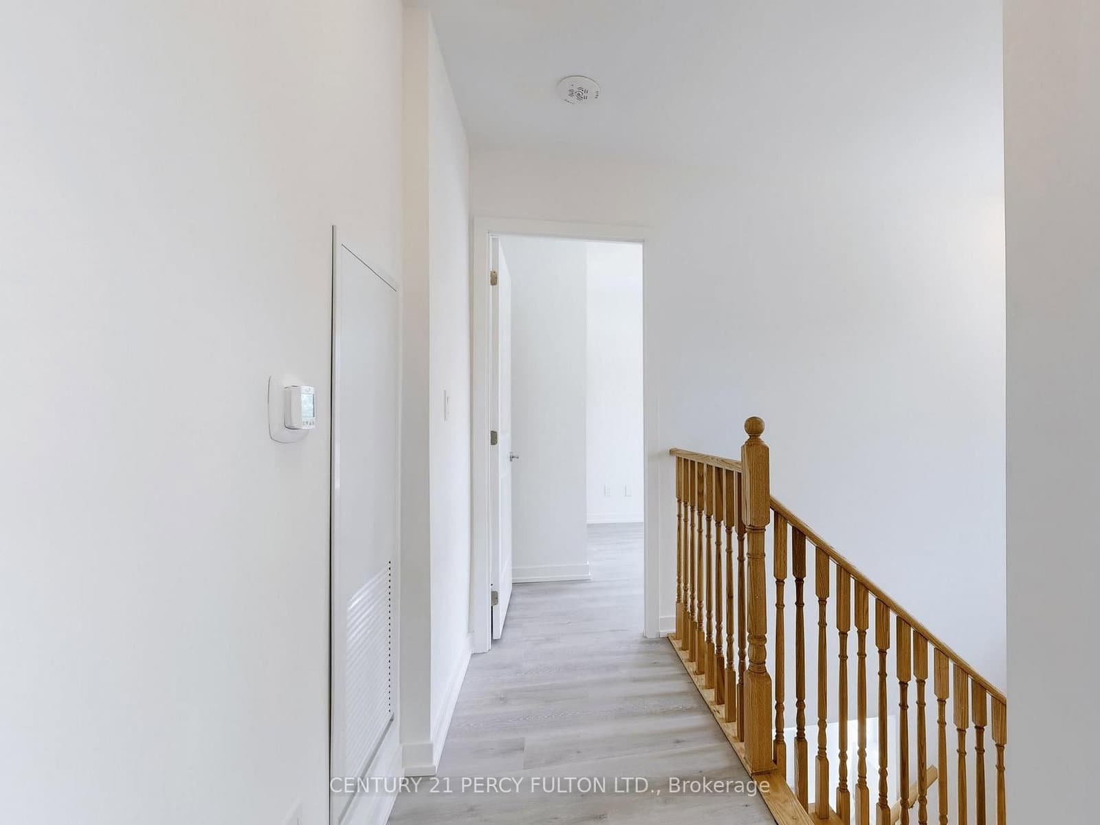 556 Marlee Avenue, Unit 105 thumbnail 26