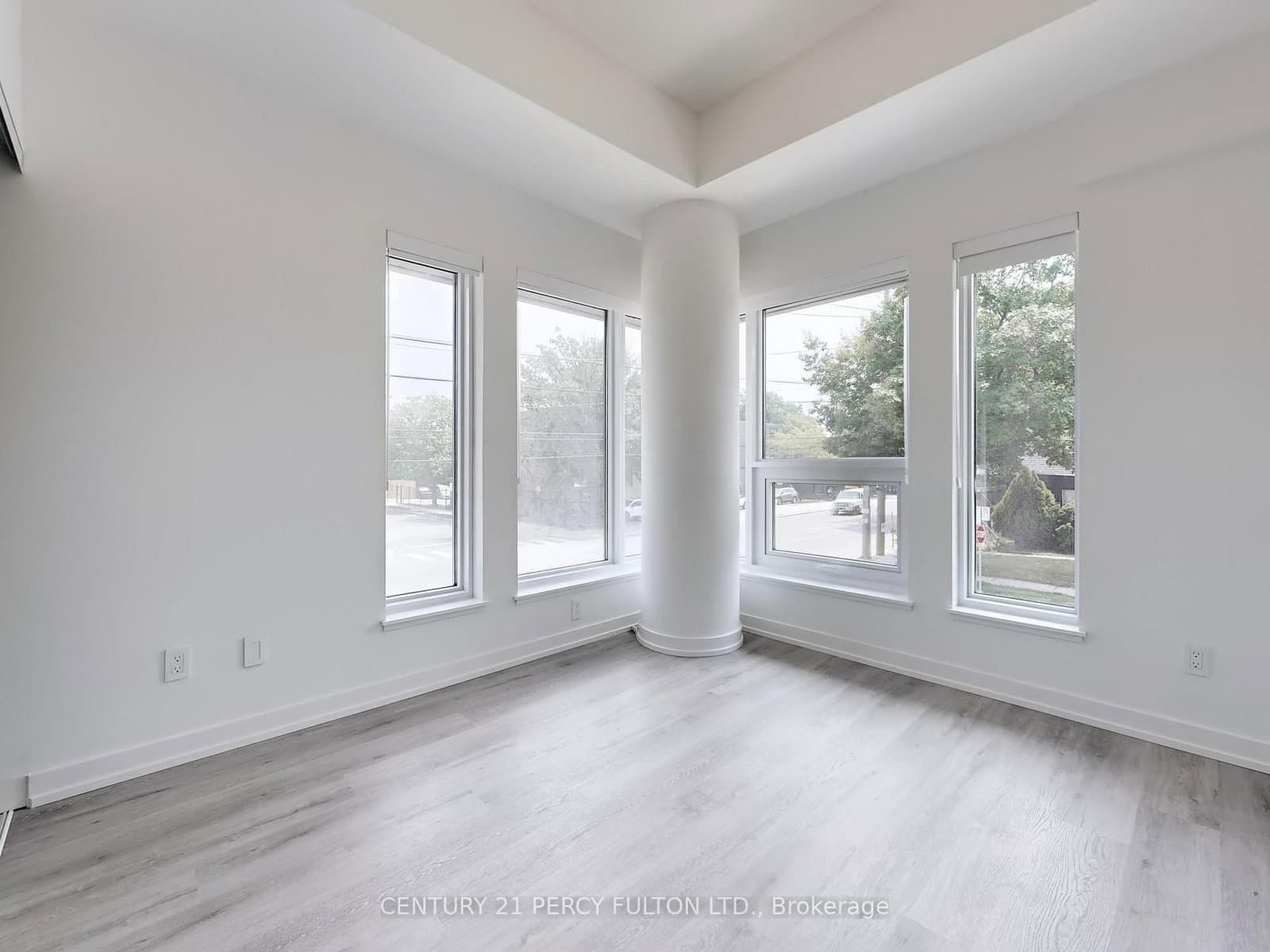 556 Marlee Avenue, Unit 105 thumbnail 27
