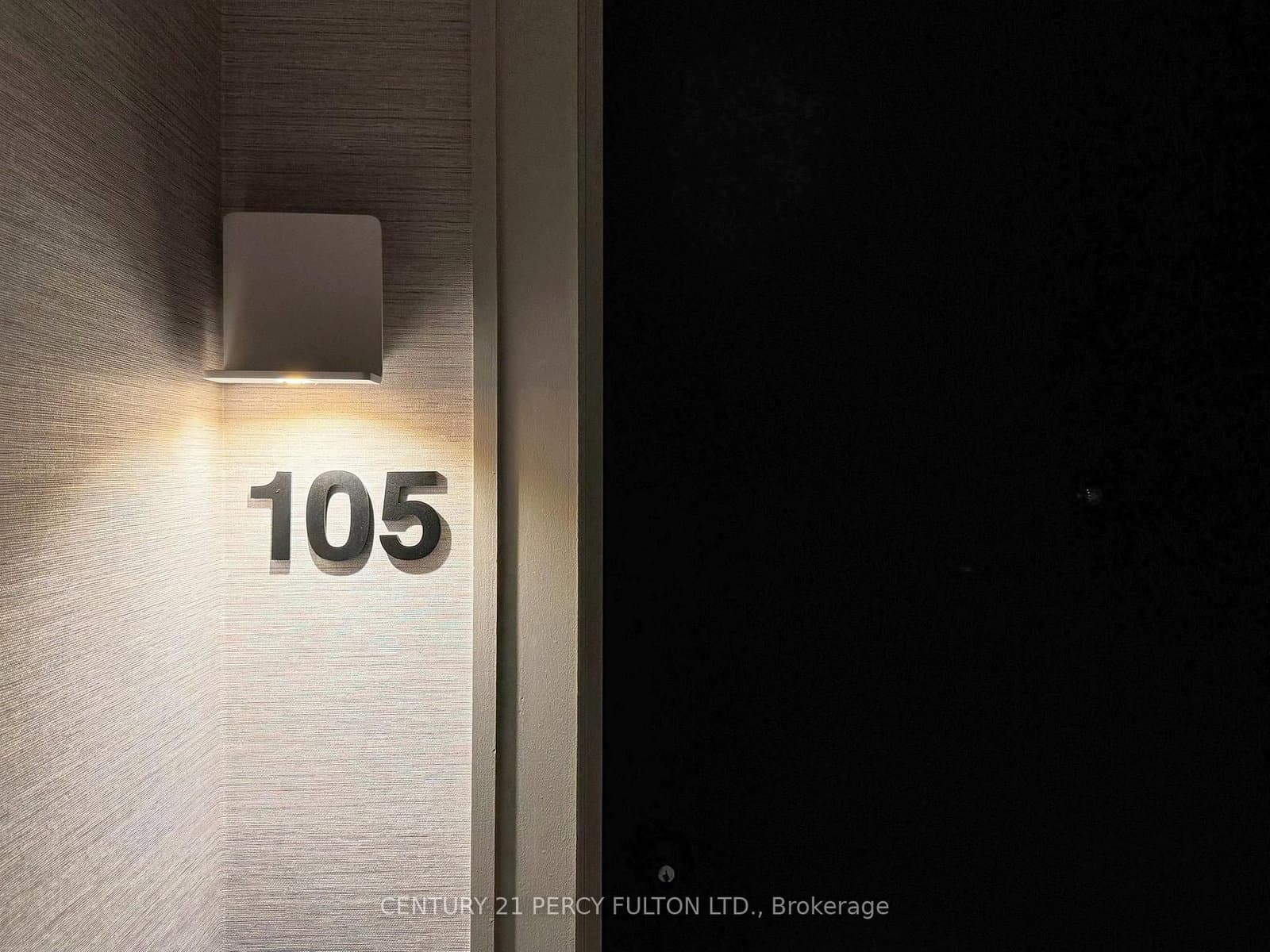 556 Marlee Avenue, Unit 105 thumbnail 36