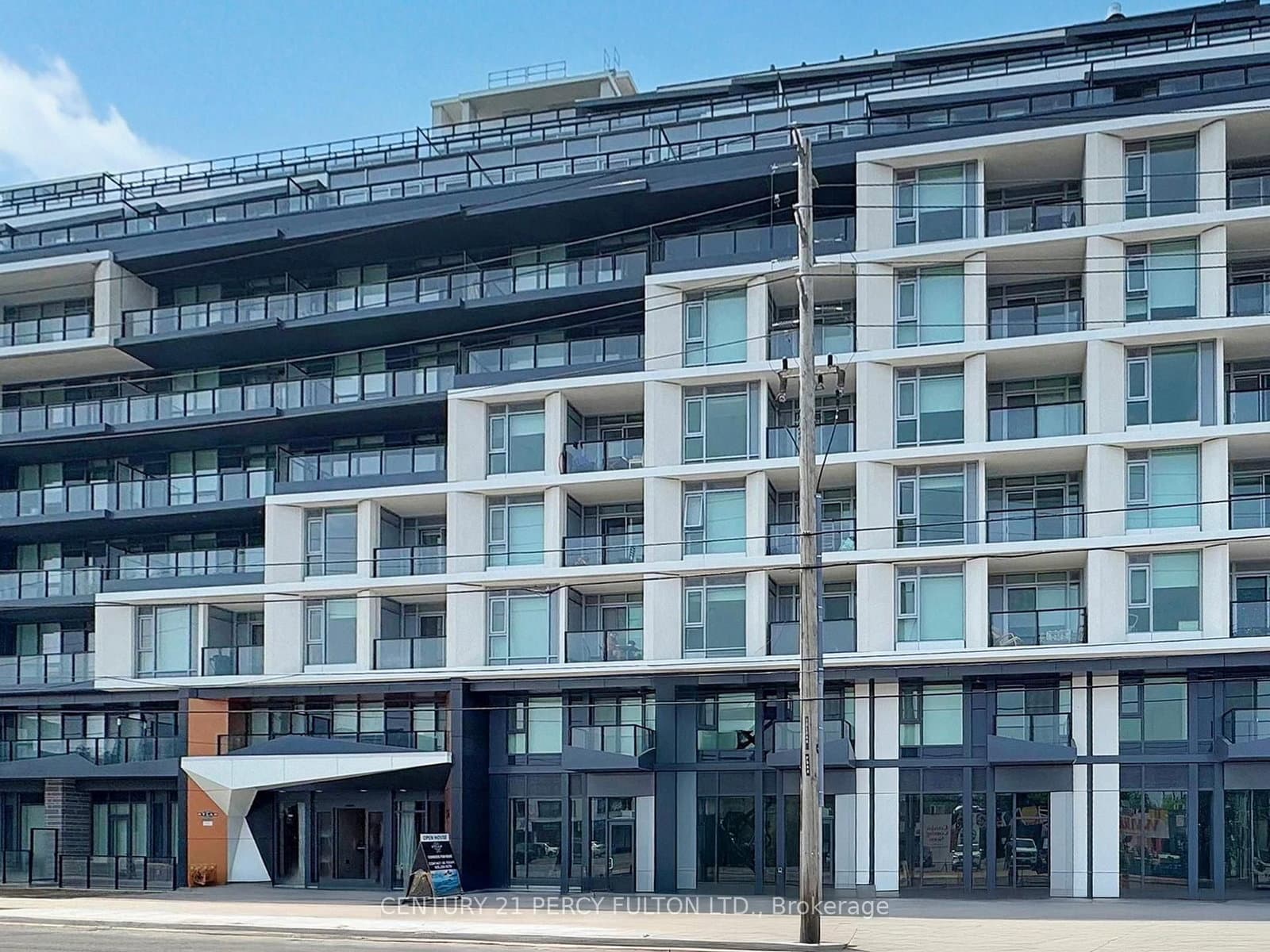 556 Marlee Avenue, Unit 105 thumbnail 7