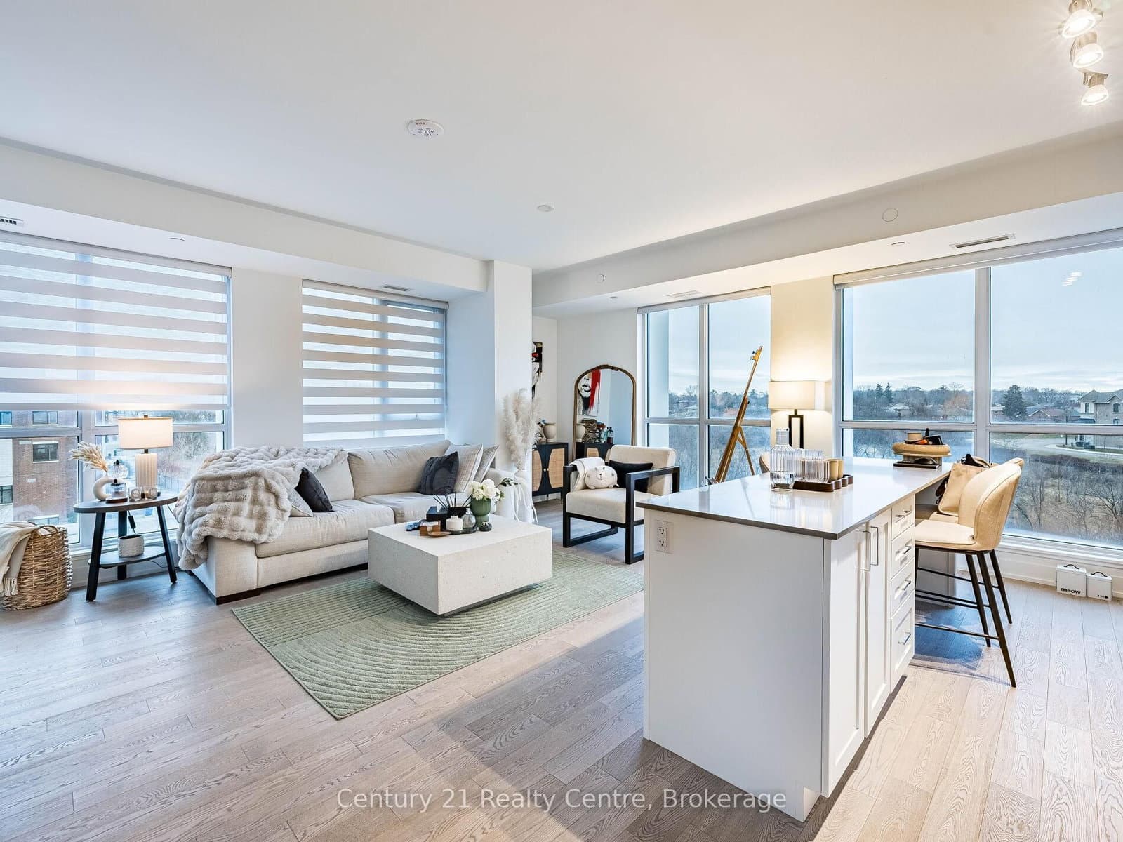 1063 Douglas McCurdy Common, Unit 303 thumbnail 14