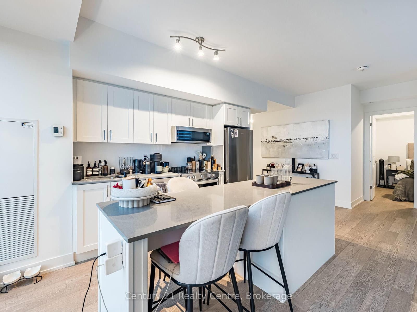 1063 Douglas McCurdy Common, Unit 303 thumbnail 19