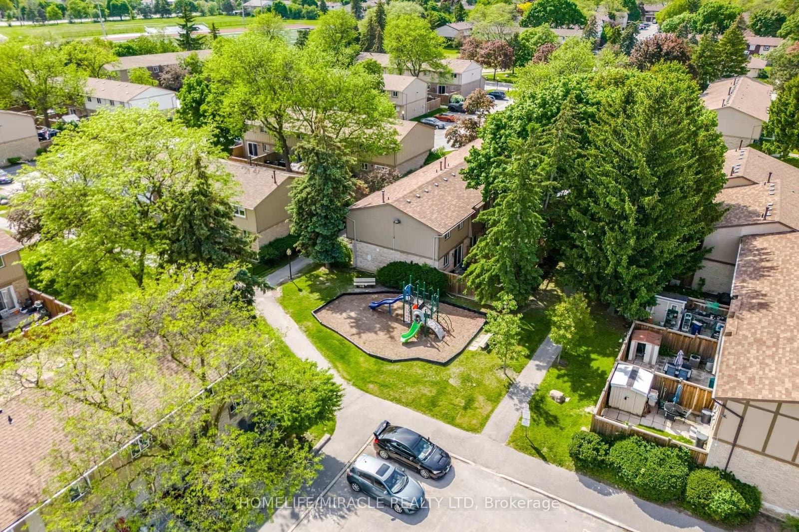 57 Hansen Road N, Unit 16 thumbnail 41