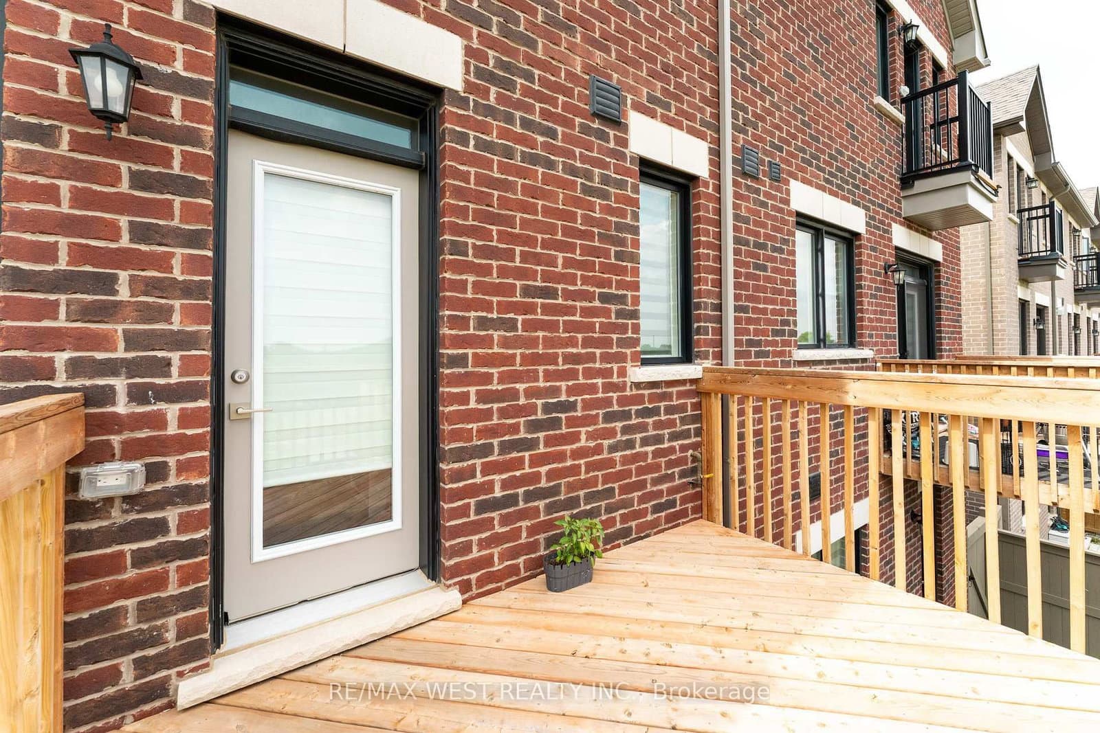 4124 Raybria Way thumbnail 21