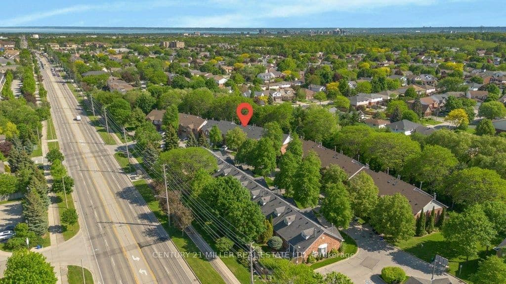 2230 Walkers Line, Unit 20 thumbnail 33