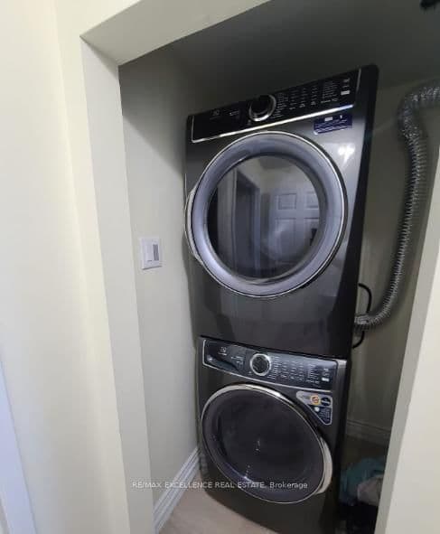 156 Voltarie Crescent, Unit Bsmnt thumbnail 7