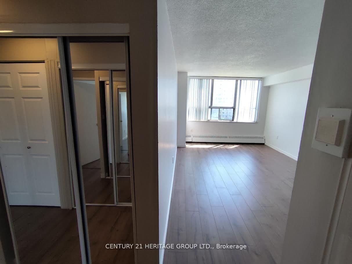 100 Lotherton Pathway, Unit 612 thumbnail 3