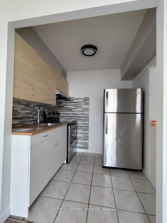 100 Lotherton Pathway, Unit 612 thumbnail 8
