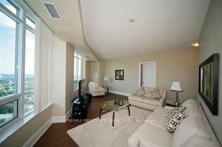 330 Burnhamthorpe Road W, Unit 3207 thumbnail 11