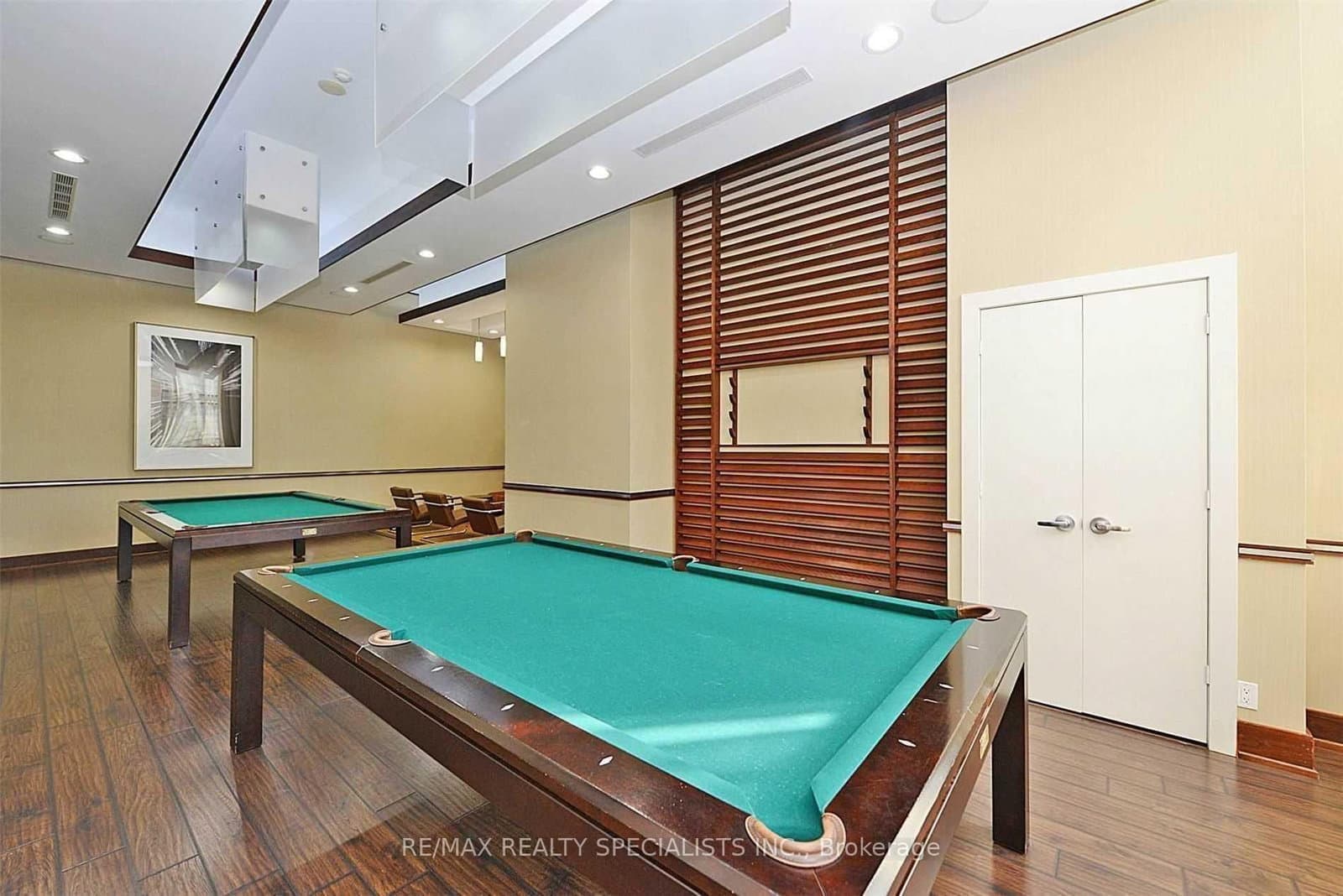 330 Burnhamthorpe Road W, Unit 3207 thumbnail 24