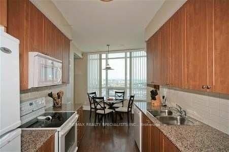 330 Burnhamthorpe Road W, Unit 3207 thumbnail 6