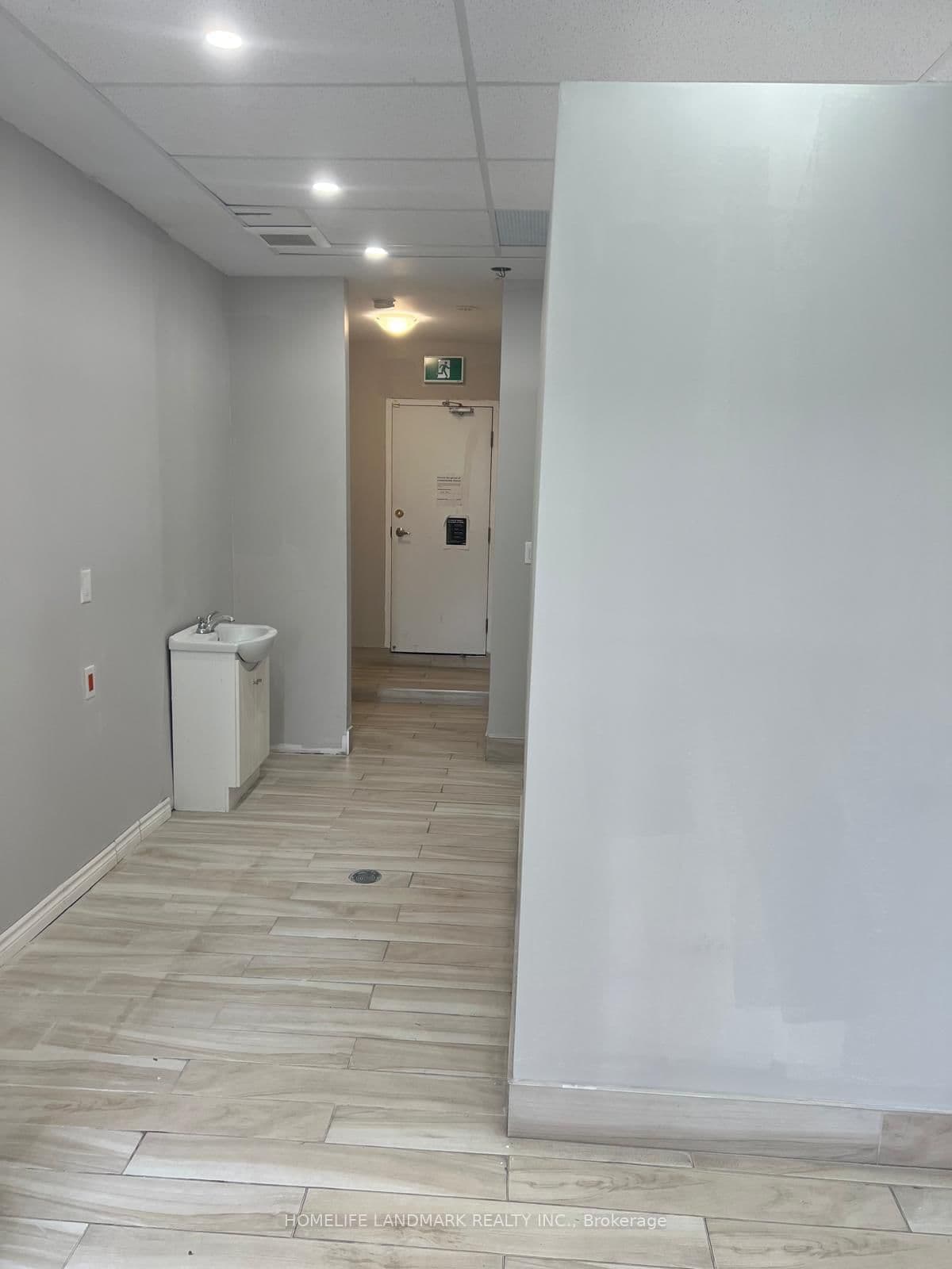 52 Commuter Drive, Unit 2 thumbnail 12