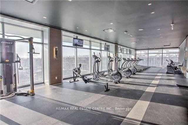 33 Shore Breeze Drive, Unit 3011 thumbnail 18