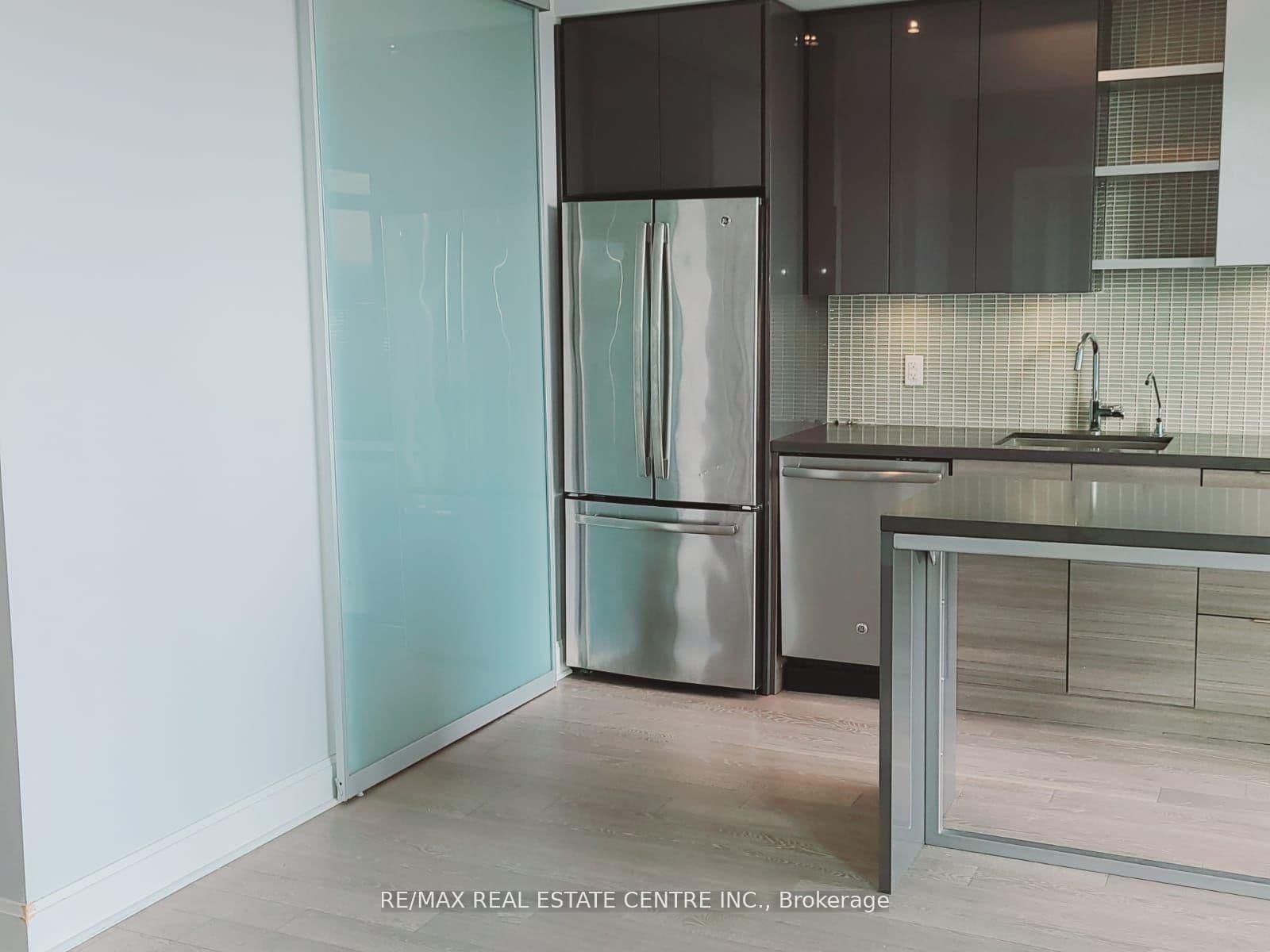 33 Shore Breeze Drive, Unit 3011 thumbnail 3