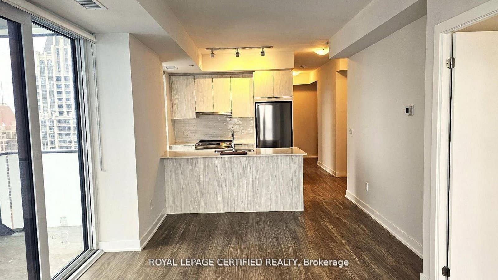 430 Square One Drive, Unit 3011 thumbnail 14