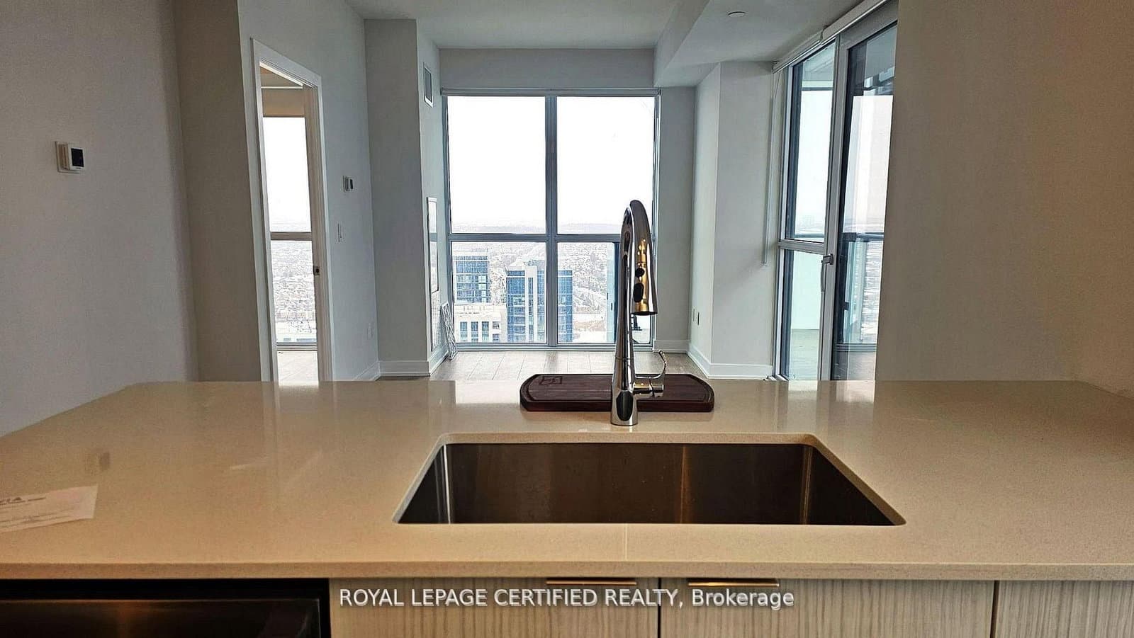 430 Square One Drive, Unit 3011 thumbnail 5