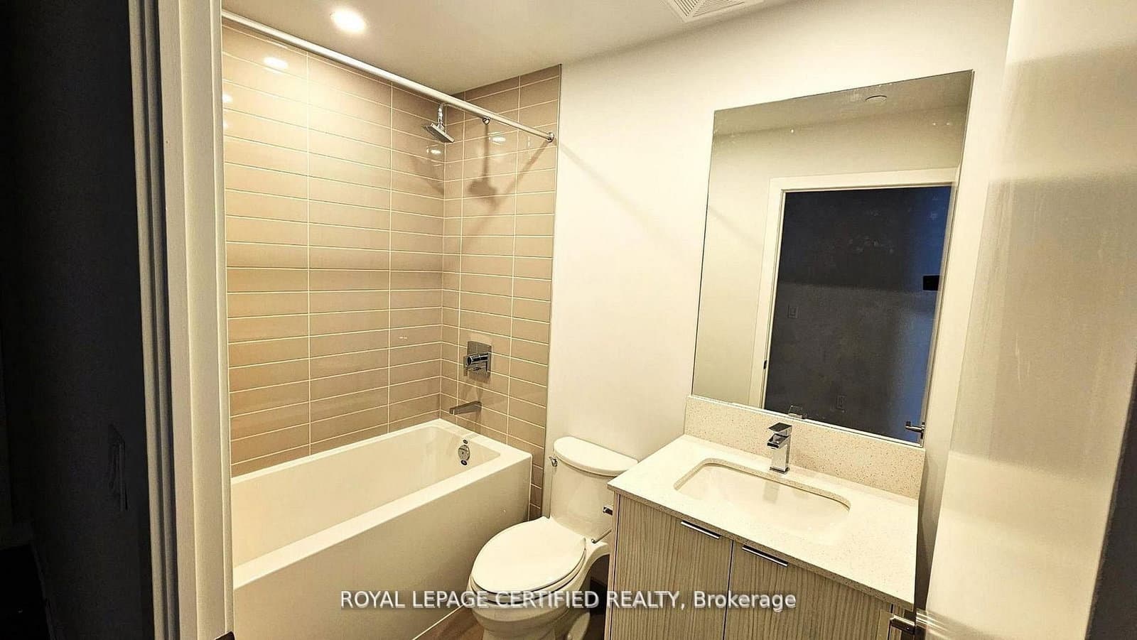 430 Square One Drive, Unit 3011 thumbnail 8