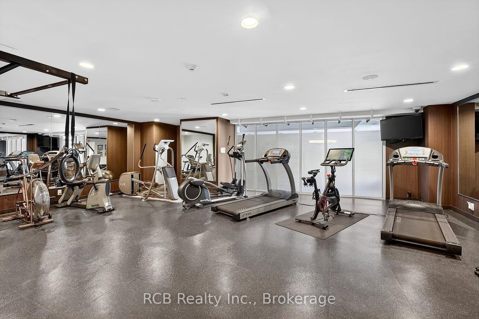 1940 Ironstone Drive, Unit 1006 thumbnail 38