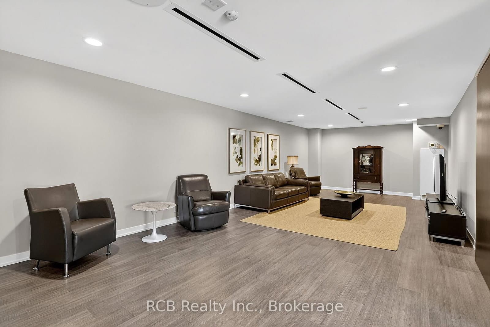 1940 Ironstone Drive, Unit 1006 thumbnail 47