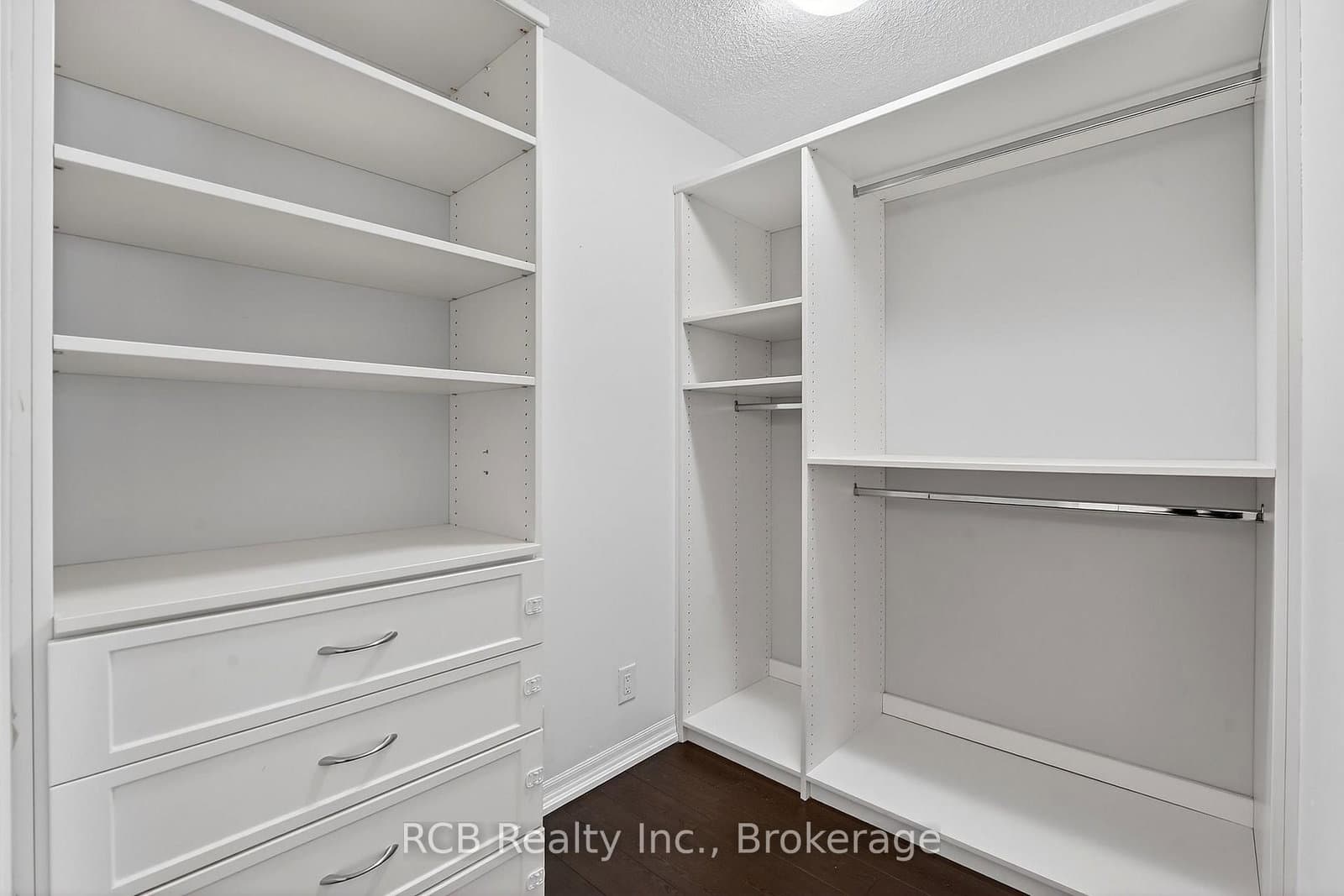 1940 Ironstone Drive, Unit 1006 thumbnail 9