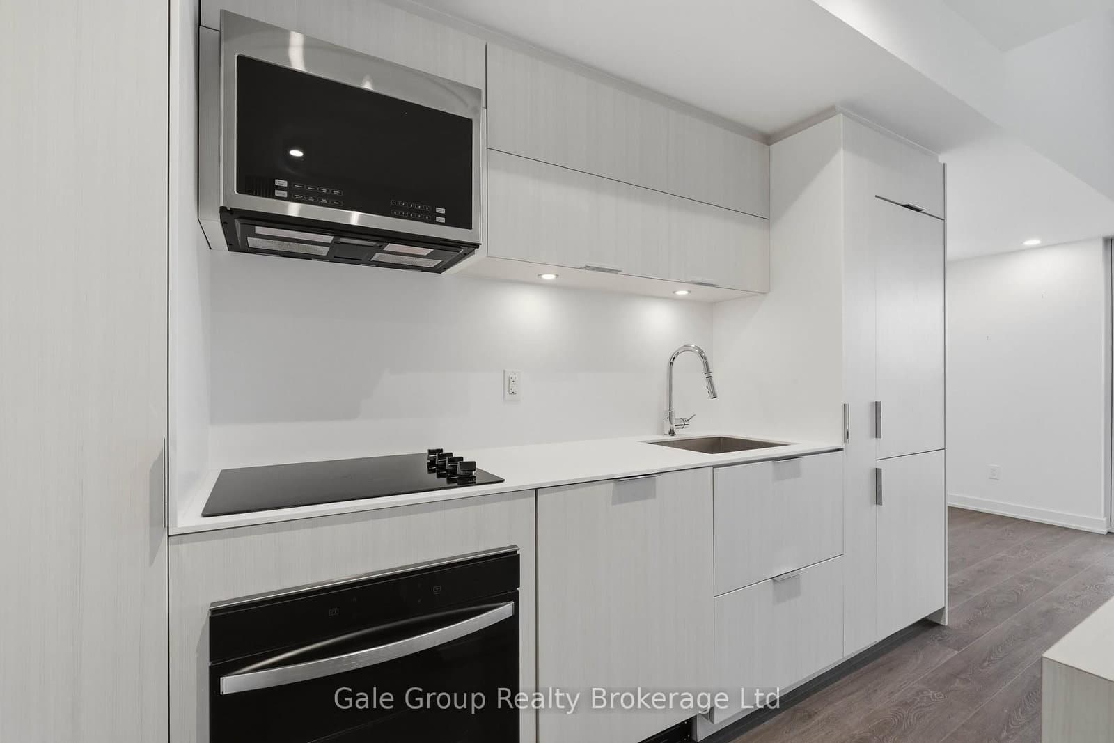370 Martha Street, Unit 303 thumbnail 12