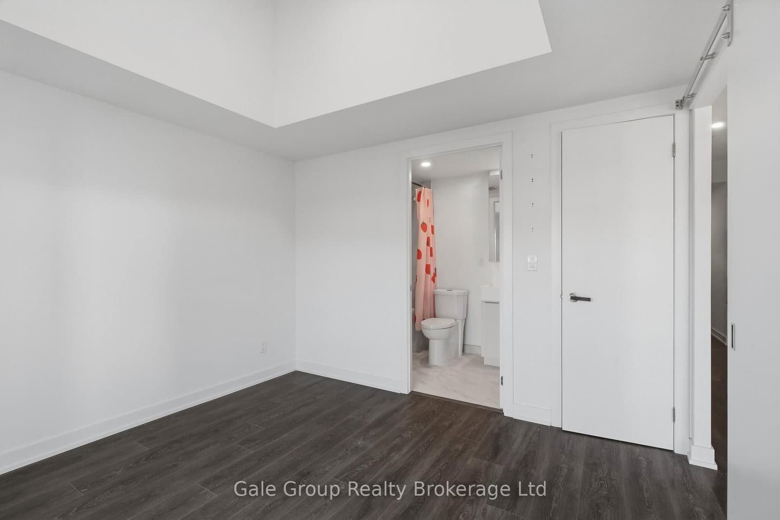 370 Martha Street, Unit 303 thumbnail 16