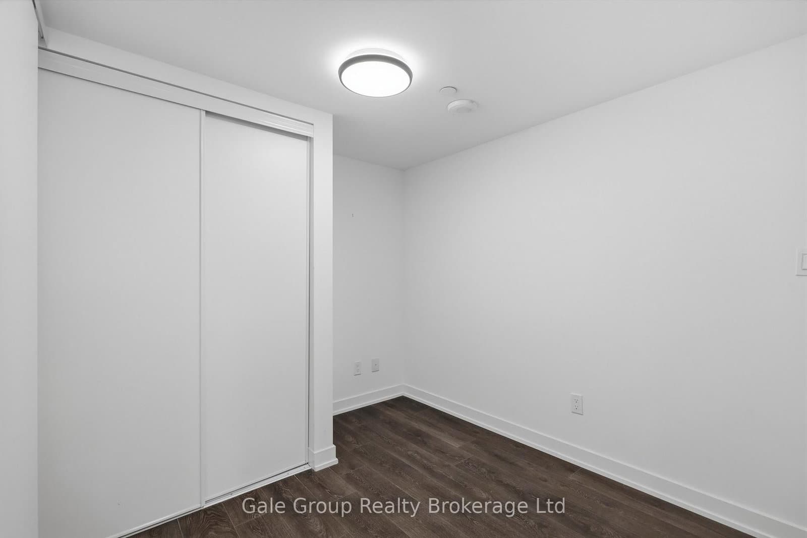 370 Martha Street, Unit 303 thumbnail 23