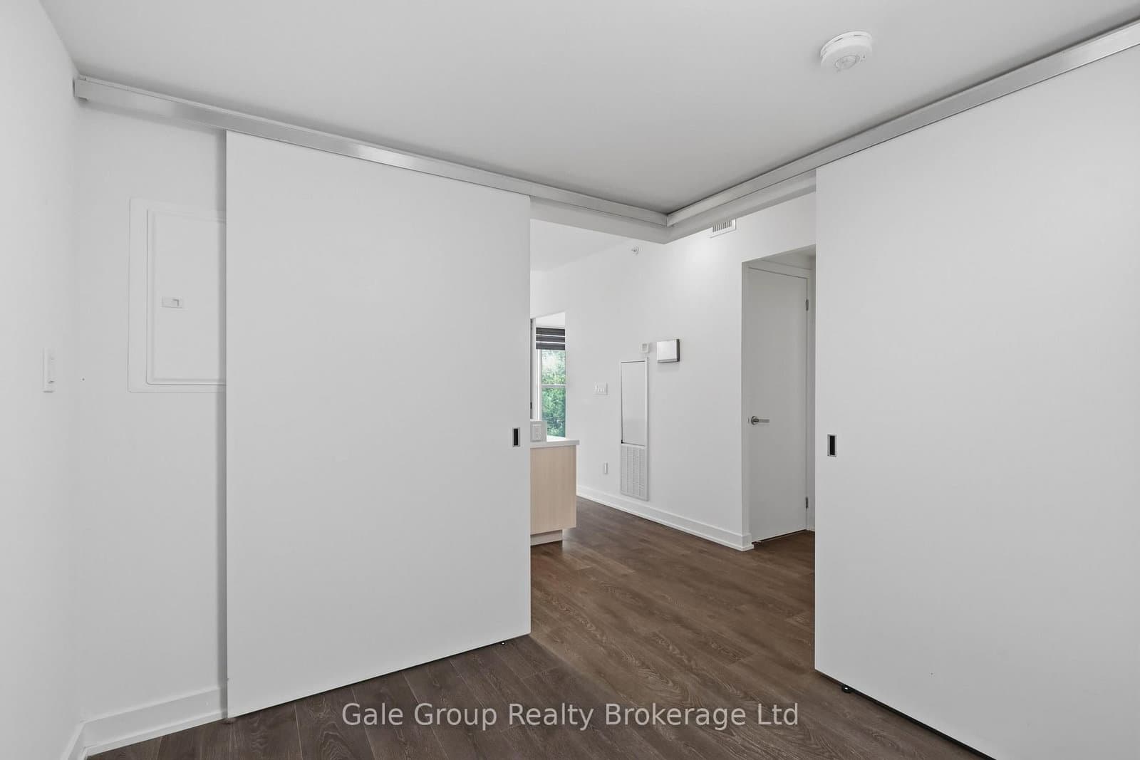 370 Martha Street, Unit 303 thumbnail 24