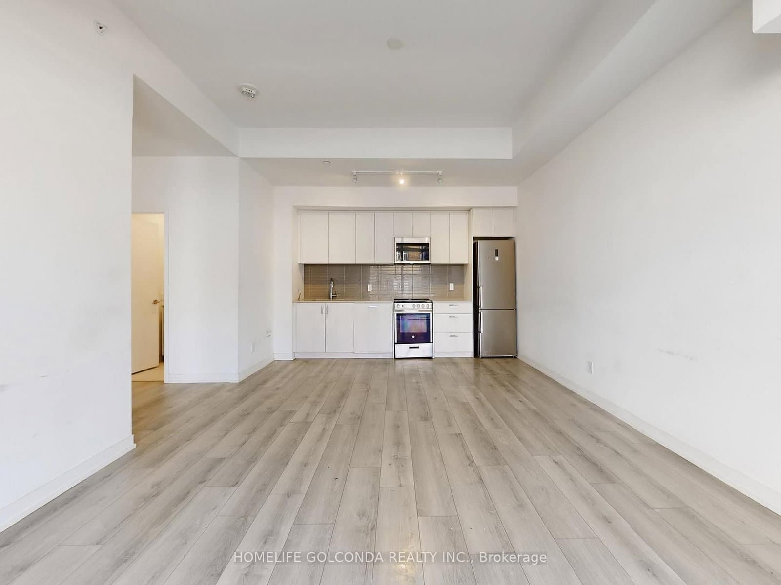 117 Ford Street S, Unit 107 thumbnail 12