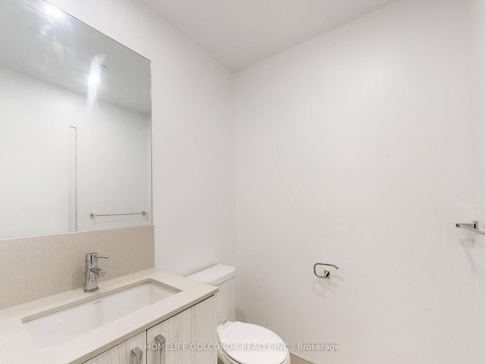 117 Ford Street S, Unit 107 thumbnail 19