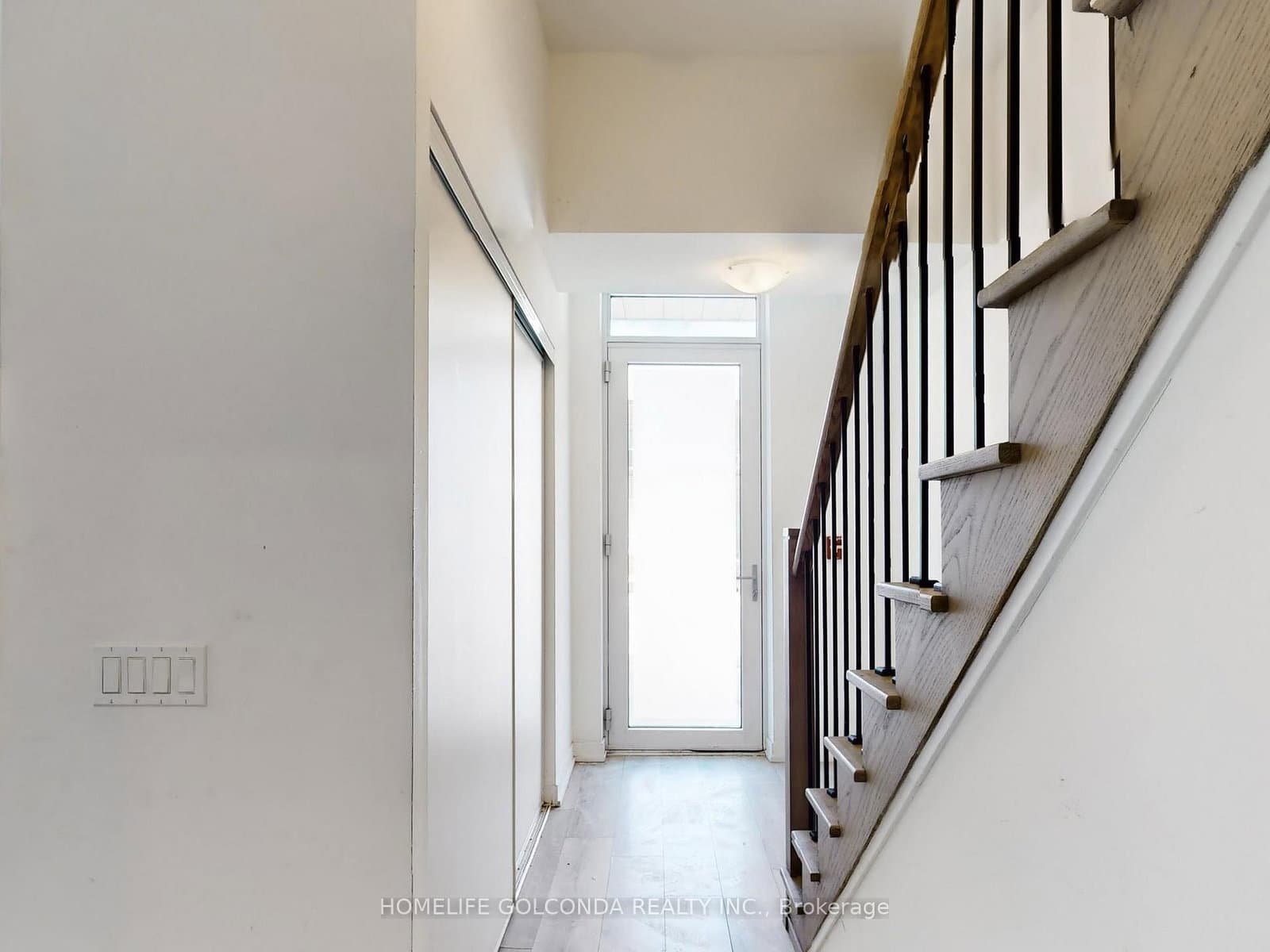 117 Ford Street S, Unit 107 thumbnail 21