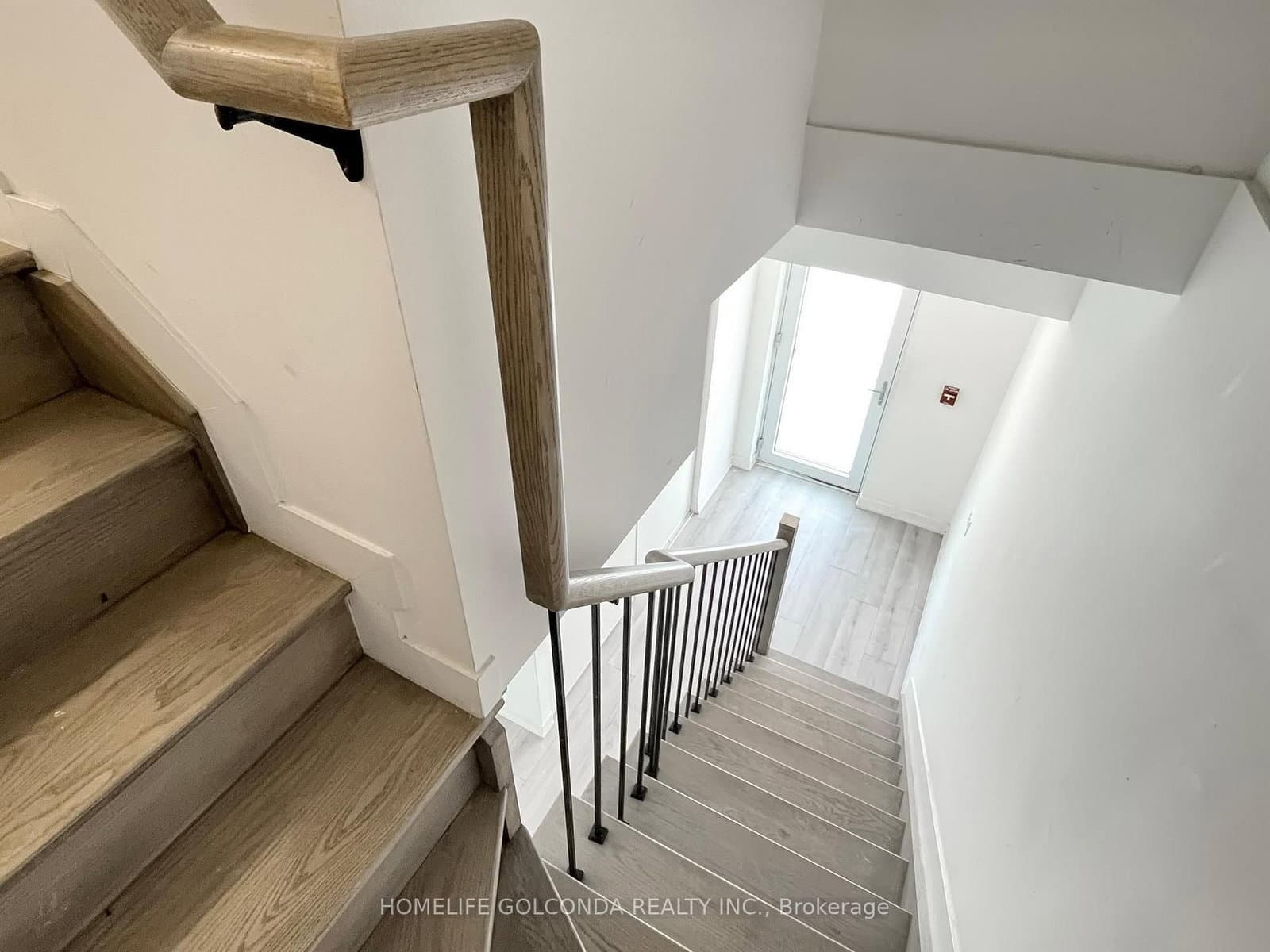 117 Ford Street S, Unit 107 thumbnail 24