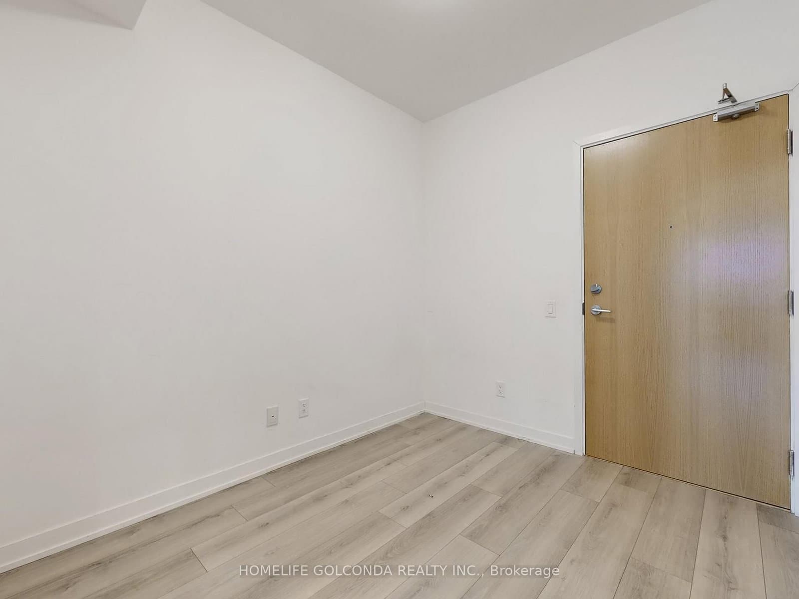 117 Ford Street S, Unit 107 thumbnail 38