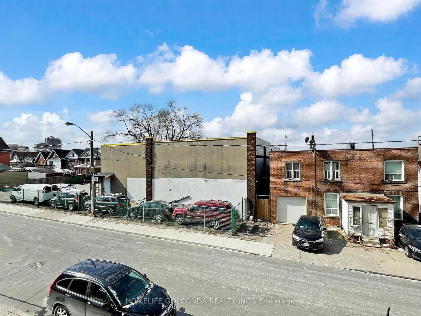 117 Ford Street S, Unit 107 thumbnail 43