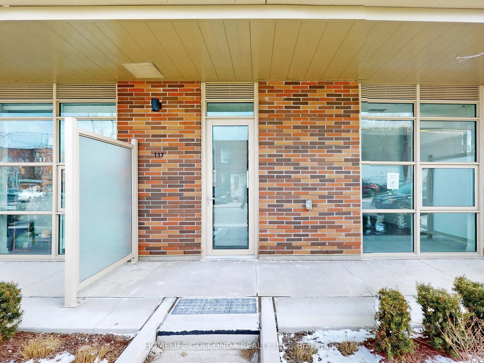 117 Ford Street S, Unit 107 thumbnail 6