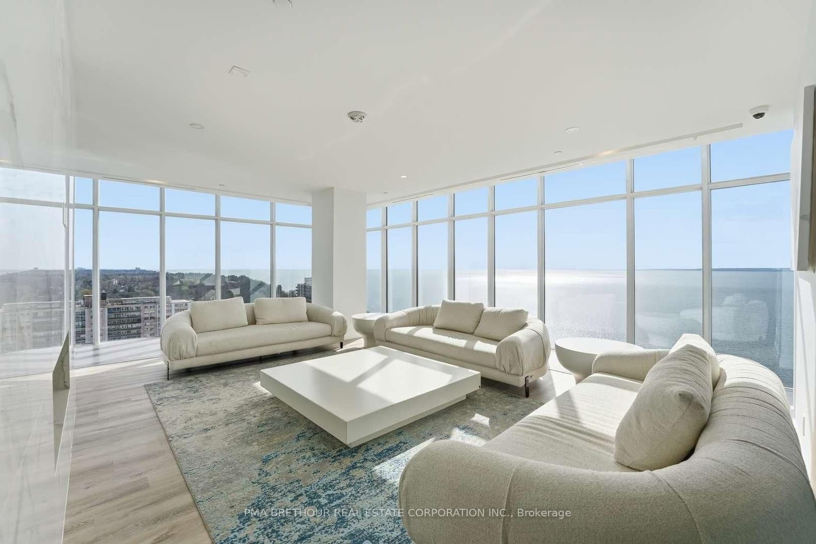 370 Martha Street, Unit 1610 thumbnail 12