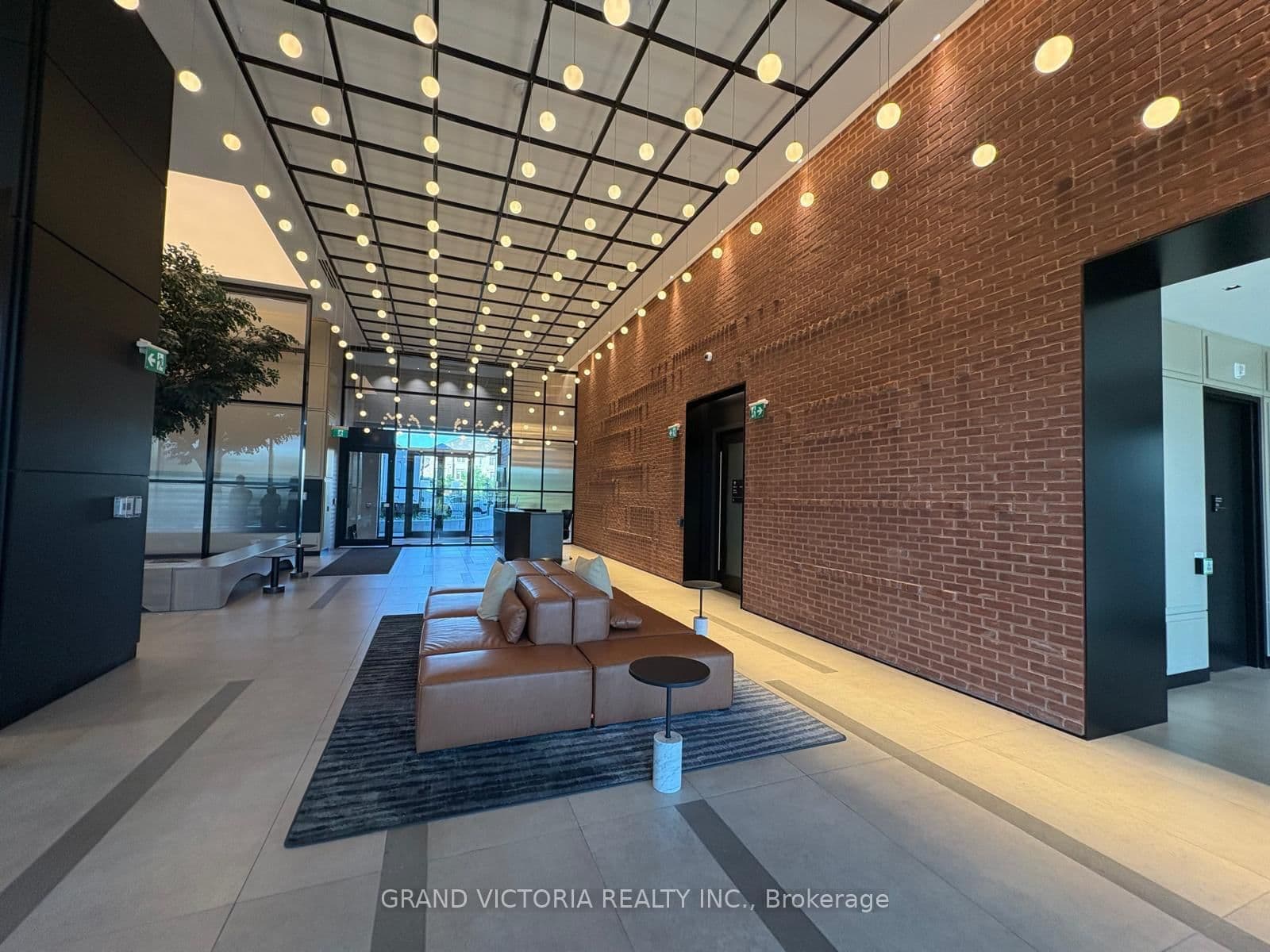 3220 WILLIAM COLSTON Avenue, Unit 1805 thumbnail 2