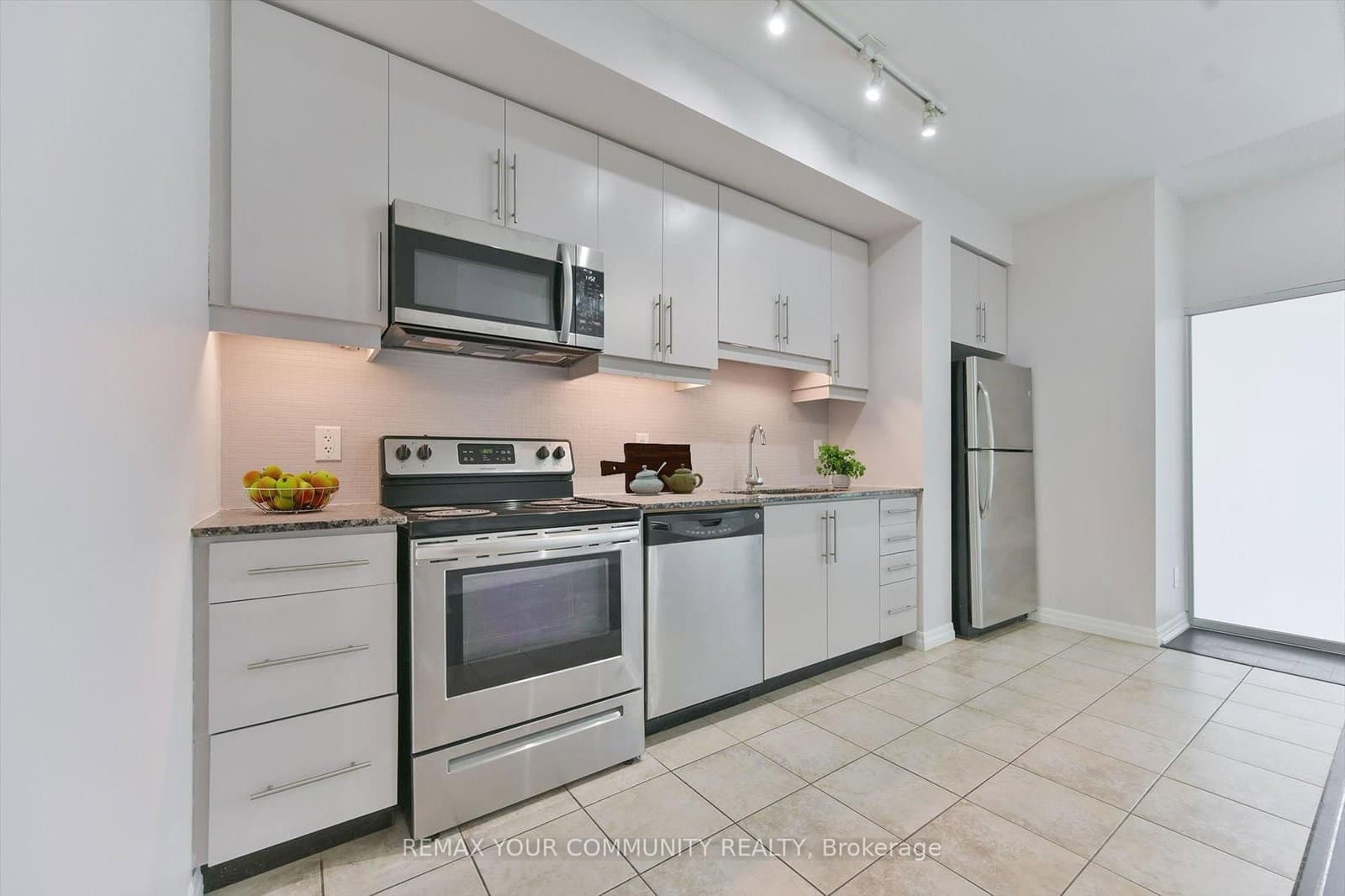 223 Webb Drive, Unit 908 thumbnail 6