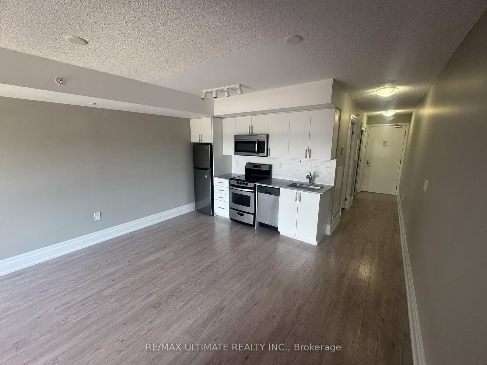 800 Lawrence Avenue W, Unit 516 thumbnail 4