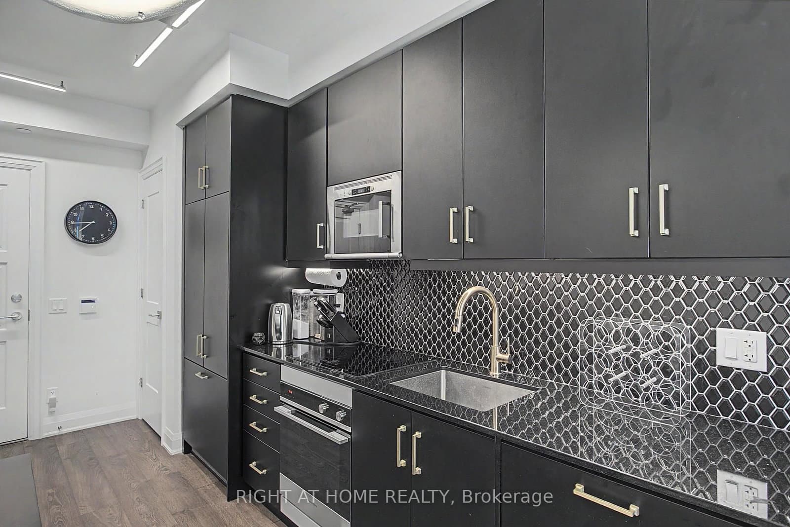 36 Elm Drive W, Unit 3202 thumbnail 7