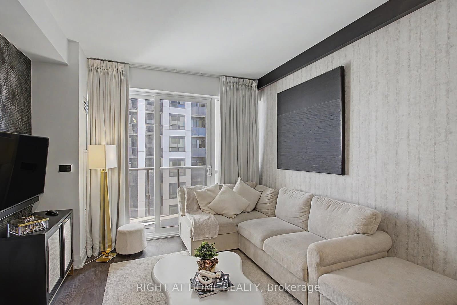 36 Elm Drive W, Unit 3202 thumbnail 8