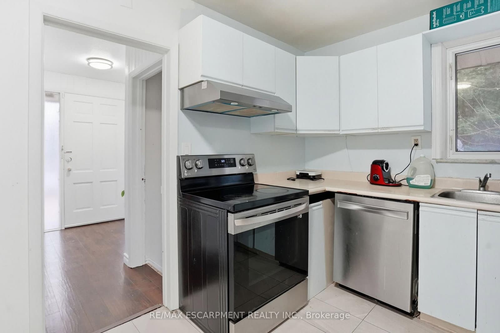 1643 Glenburnie Road thumbnail 13