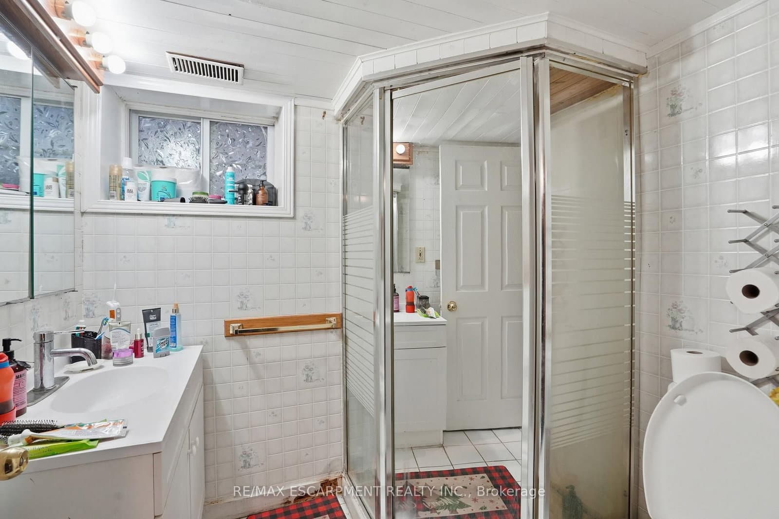 1643 Glenburnie Road thumbnail 27