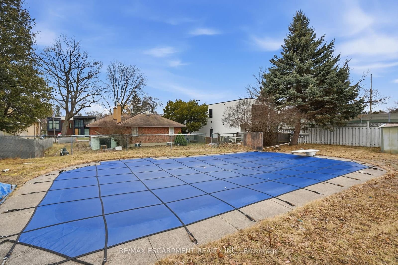 1643 Glenburnie Road thumbnail 34